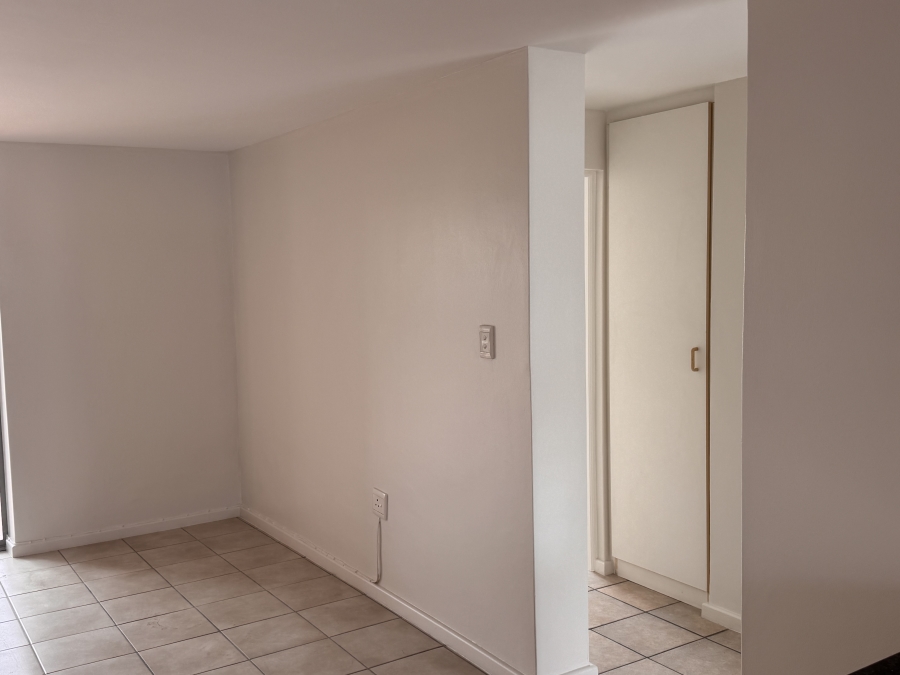 2 Bedroom Property for Sale in Hartenbos Central Western Cape